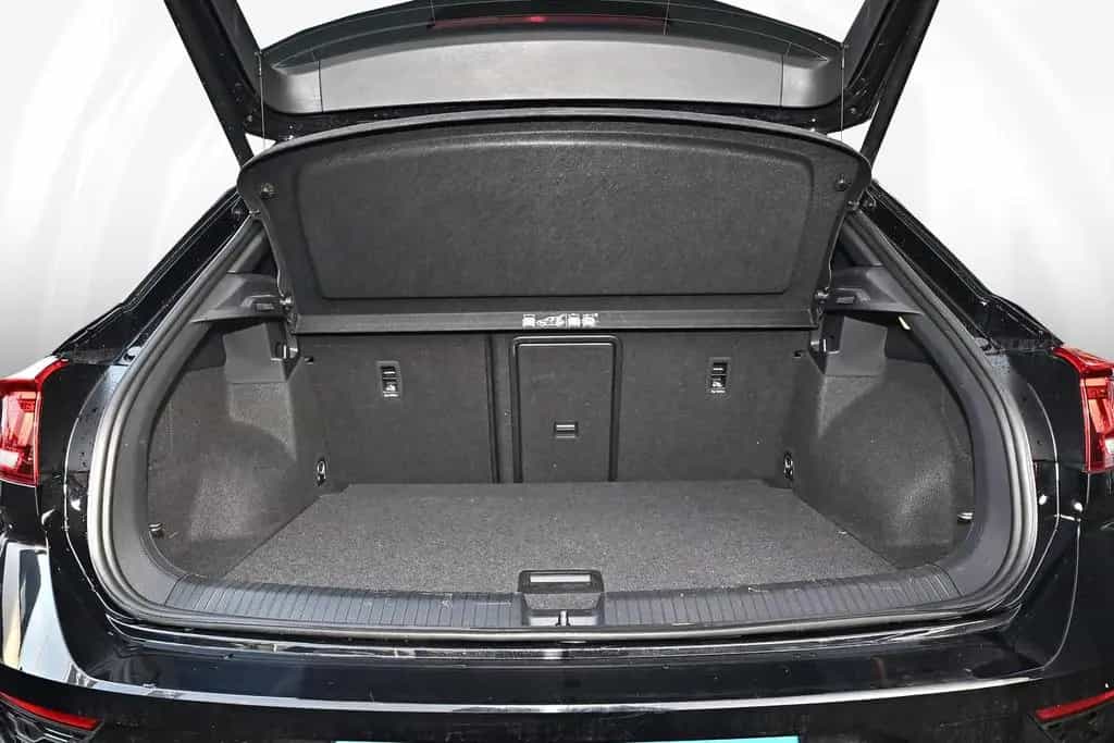Volkswagen T-Roc 1.5 l TSI DSG Sport 06/2021-photo-7