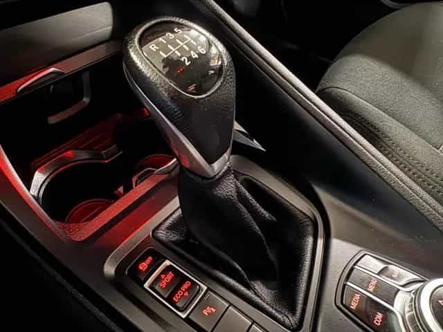 BMW X1 sDrive16d Business Advantage 07/2020-photo-4