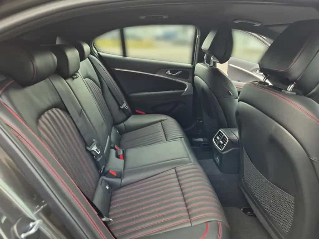 Genesis G70 Shooting Brake Sport Leder LED Sperrdiff. AC 08/2025-photo-13