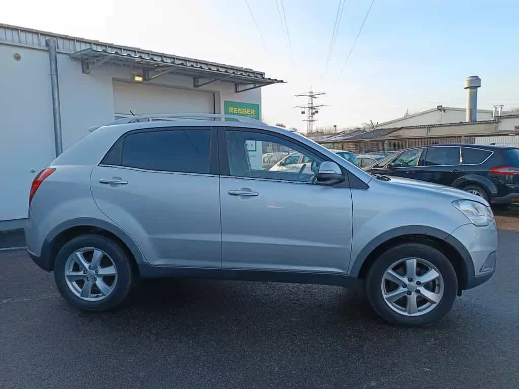 Ssangyong Korando Crystal 4x2 / 1.Hand 07/2011-photo-3