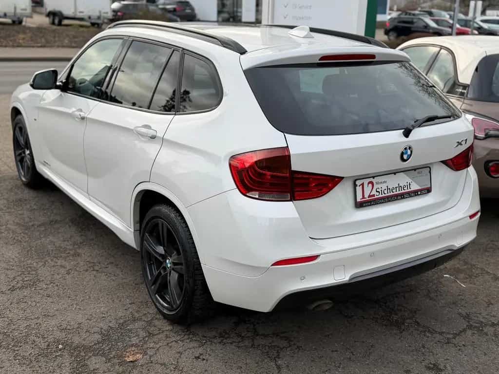 BMW X1 sDrive 18d/M Paket/Navi/Automatik/Xenon/Leder 06/2015-photo-3