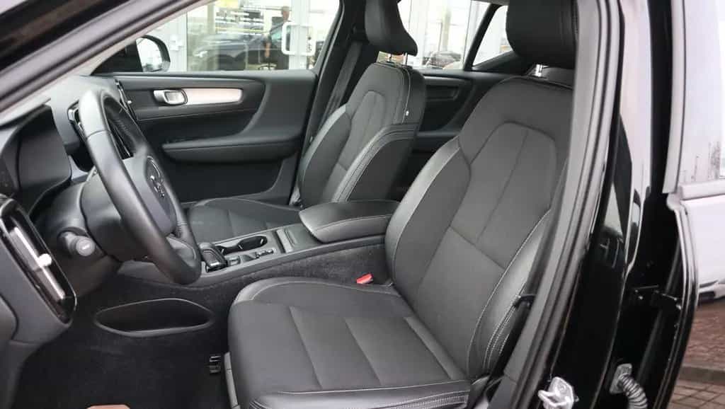 Volvo XC40 XC 40 Momentum 2WD Navi LED AHK Shz 02/2019-photo-22