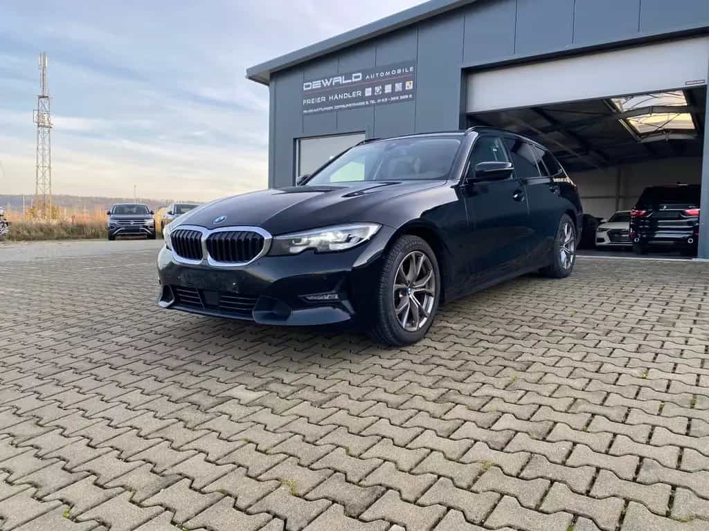 BMW 320 20 d Sport Line AHK/SPORT-SZ/KAMERA 07/2020-photo-4