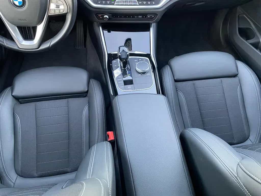 BMW 320 20 d Sport Line AHK/SPORT-SZ/KAMERA 07/2020-photo-9