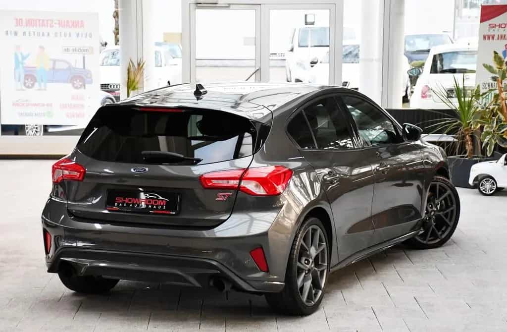 Ford Focus Lim. ST Recaro Design-Paket 1.Hand 68tkm! 09/2019-photo-1