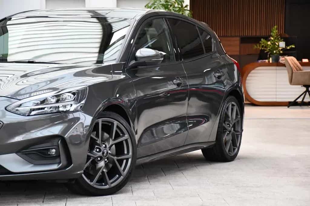 Ford Focus Lim. ST Recaro Design-Paket 1.Hand 68tkm! 09/2019-photo-31
