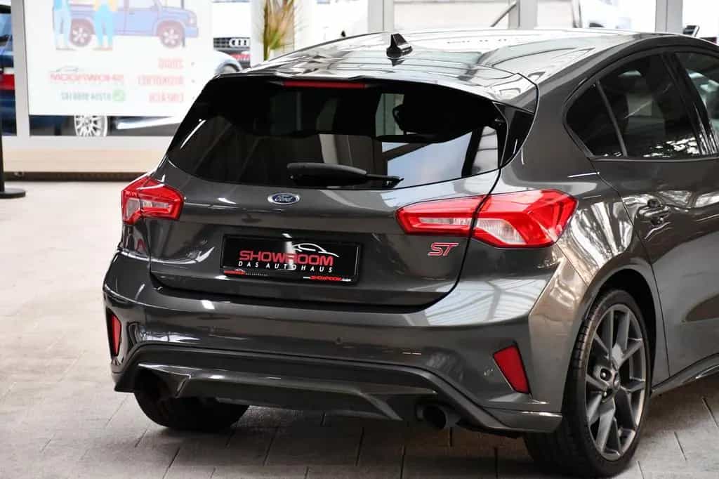 Ford Focus Lim. ST Recaro Design-Paket 1.Hand 68tkm! 09/2019-photo-34