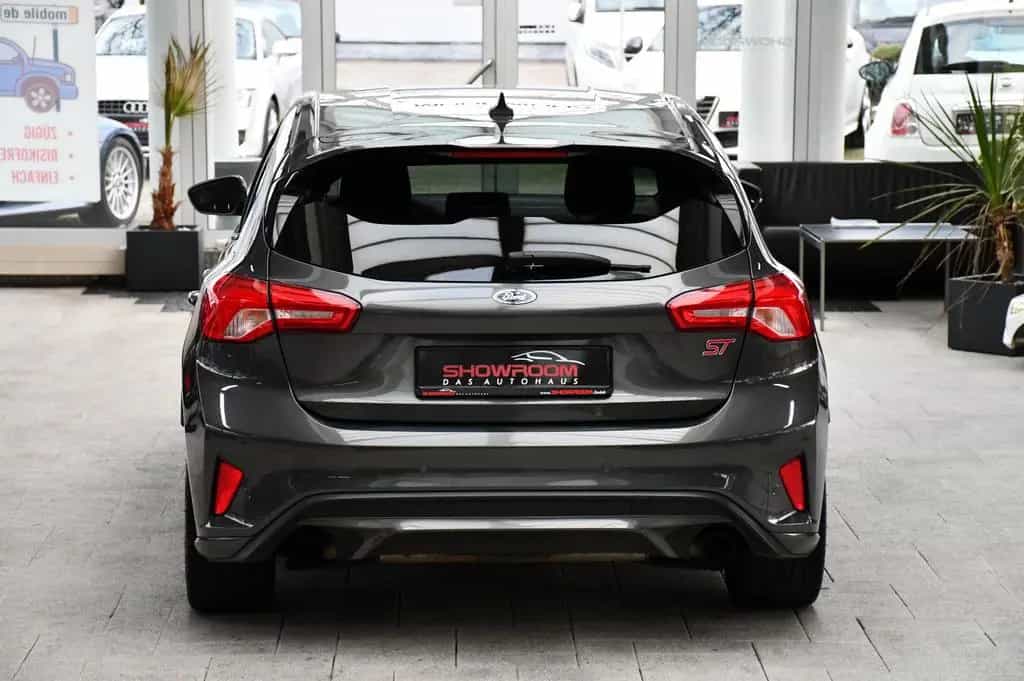 Ford Focus Lim. ST Recaro Design-Paket 1.Hand 68tkm! 09/2019-photo-5