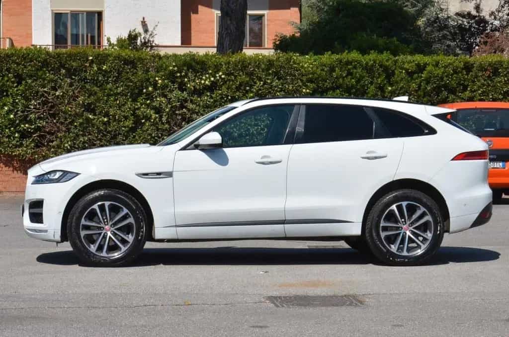 Jaguar F-Pace 2.0 D 180 CV AWD aut. R-Sport 10/2019-photo-1