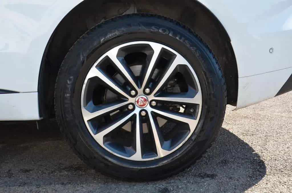Jaguar F-Pace 2.0 D 180 CV AWD aut. R-Sport 10/2019-photo-12