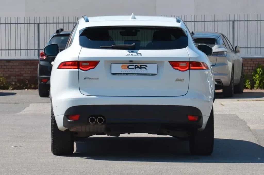 Jaguar F-Pace 2.0 D 180 CV AWD aut. R-Sport 10/2019-photo-3