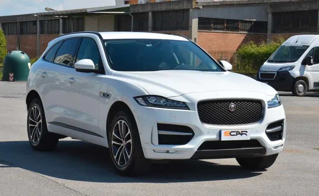 Jaguar F-Pace 2.0 D 180 CV AWD aut. R-Sport 10/2019-photo-6