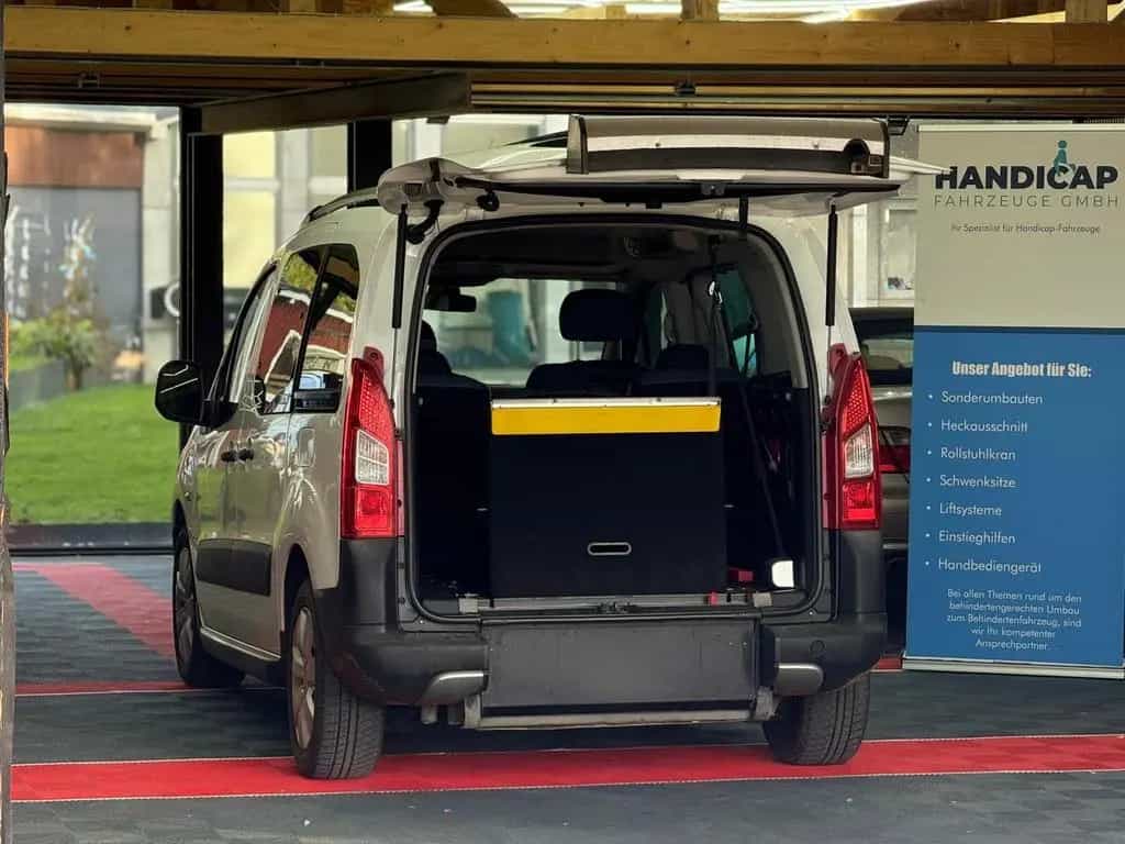 Citroën Berlingo XTR Behindertengerecht-Rampe 06/2010-photo-1