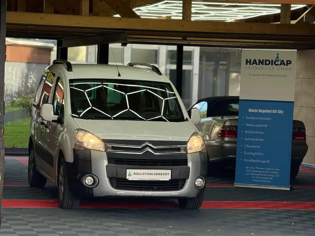 Citroën Berlingo XTR Behindertengerecht-Rampe 06/2010-photo-13