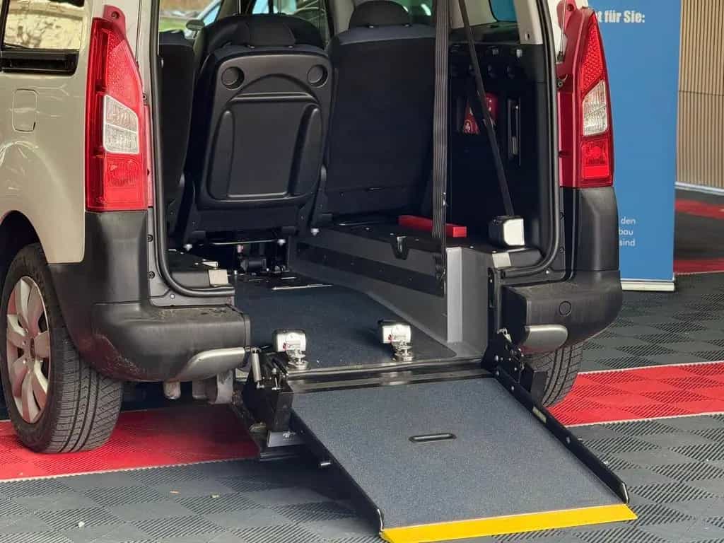 Citroën Berlingo XTR Behindertengerecht-Rampe 06/2010-photo-15