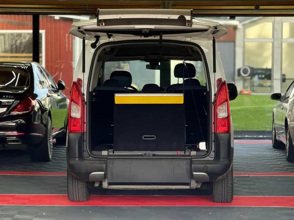 Citroën Berlingo XTR Behindertengerecht-Rampe 06/2010-photo-2