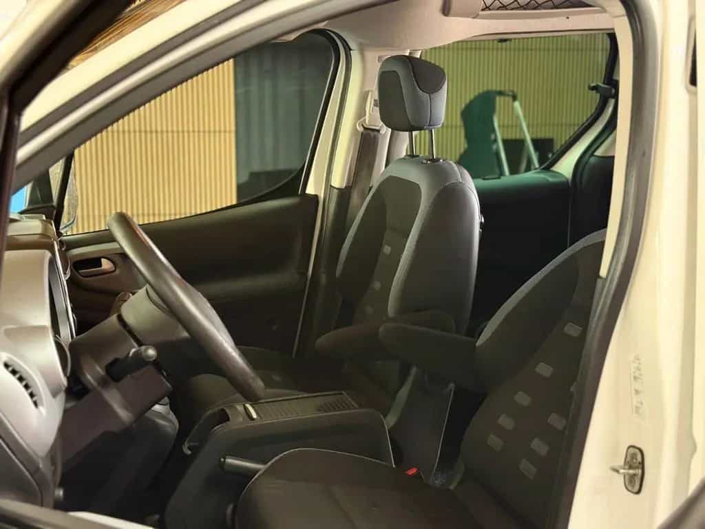 Citroën Berlingo XTR Behindertengerecht-Rampe 06/2010-photo-28