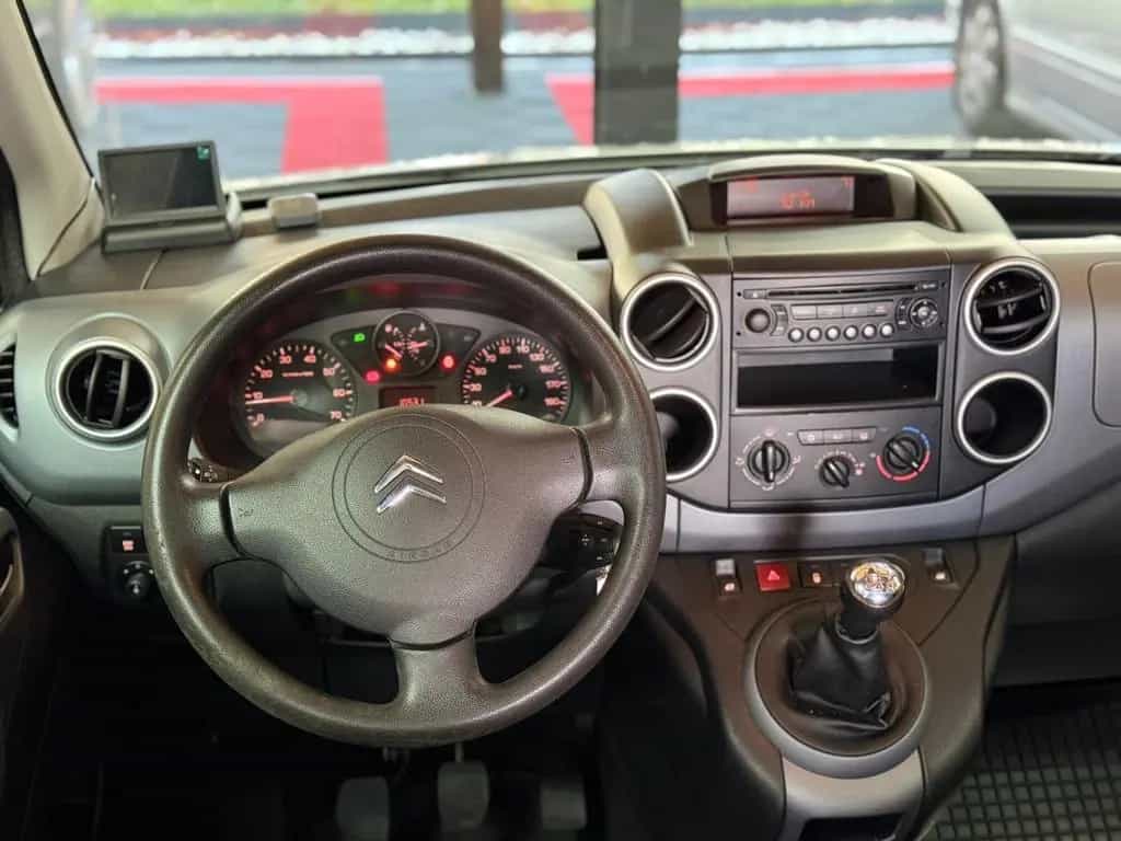 Citroën Berlingo XTR Behindertengerecht-Rampe 06/2010-photo-31