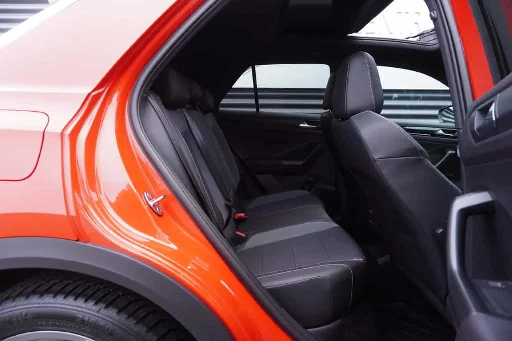 Volkswagen T-Roc R 4MOTION|AKRAPOVIC|PANORAMA|VIRTUAL|BEATS 05/2022-photo-18