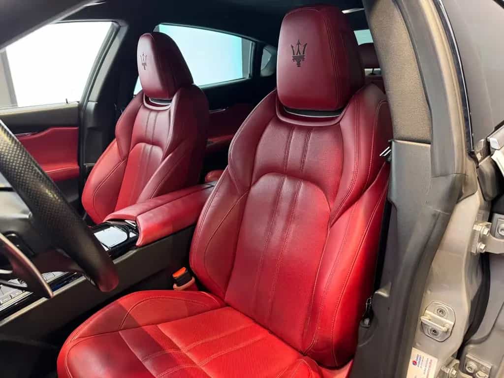 Maserati Quattroporte S Q4 10/2017-photo-10