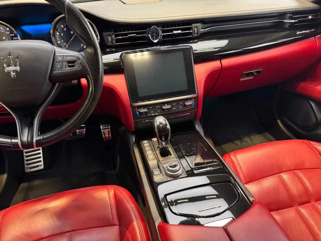 Maserati Quattroporte S Q4 10/2017-photo-15