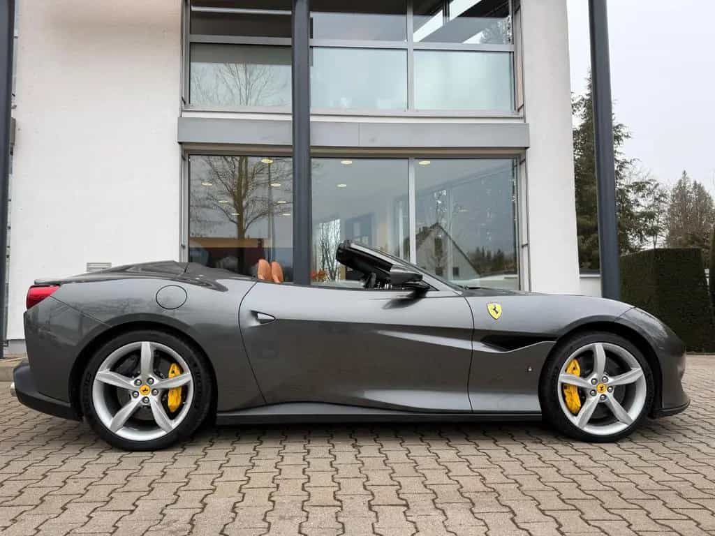 Ferrari Portofino / ADAPTIVE HEADLIGHTS /  MAGNERIDE 10/2018-photo-5