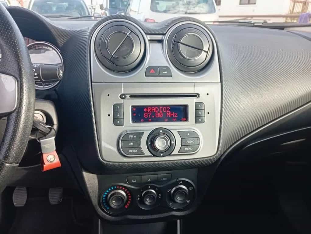 Alfa Romeo MiTo 1.4 T 155 CV Distinctive 01/2010-photo-8