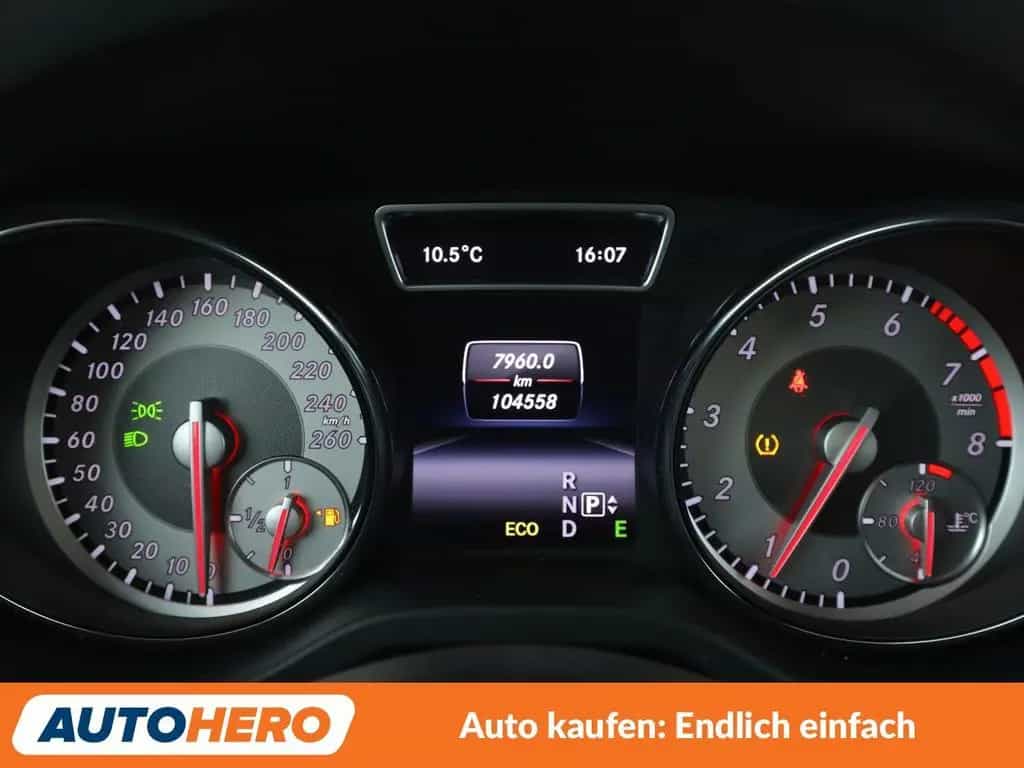 Mercedes-Benz CLA 180 Urban Aut.*XENON*TEMPO*PDC*SHZ*KLIMA* 10/2014-photo-19