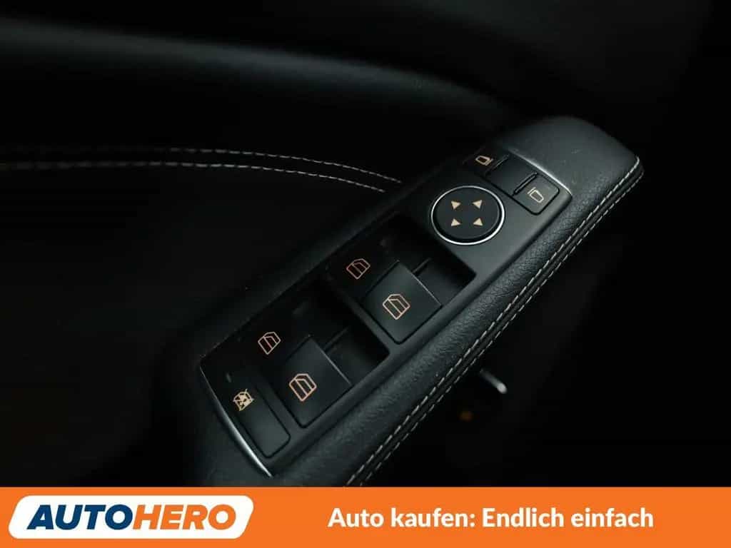 Mercedes-Benz CLA 180 Urban Aut.*XENON*TEMPO*PDC*SHZ*KLIMA* 10/2014-photo-23