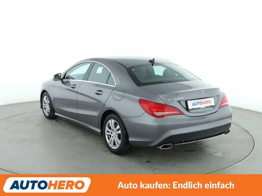 Mercedes-Benz CLA 180 Urban Aut.*XENON*TEMPO*PDC*SHZ*KLIMA* 10/2014-photo-3