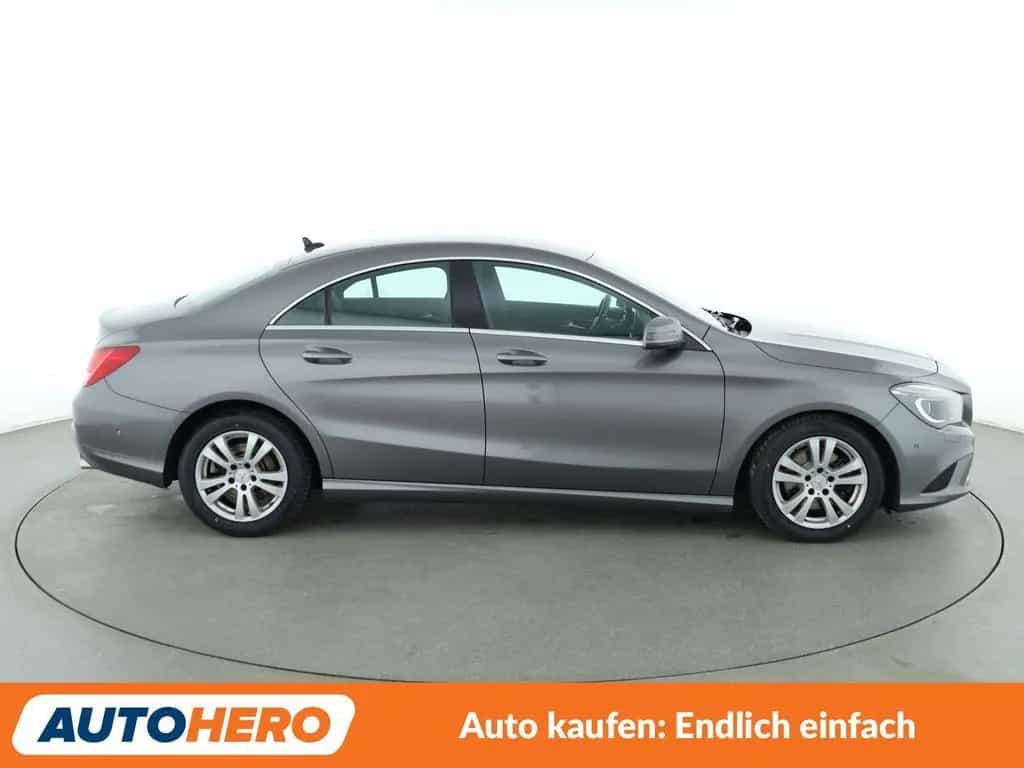 Mercedes-Benz CLA 180 Urban Aut.*XENON*TEMPO*PDC*SHZ*KLIMA* 10/2014-photo-6
