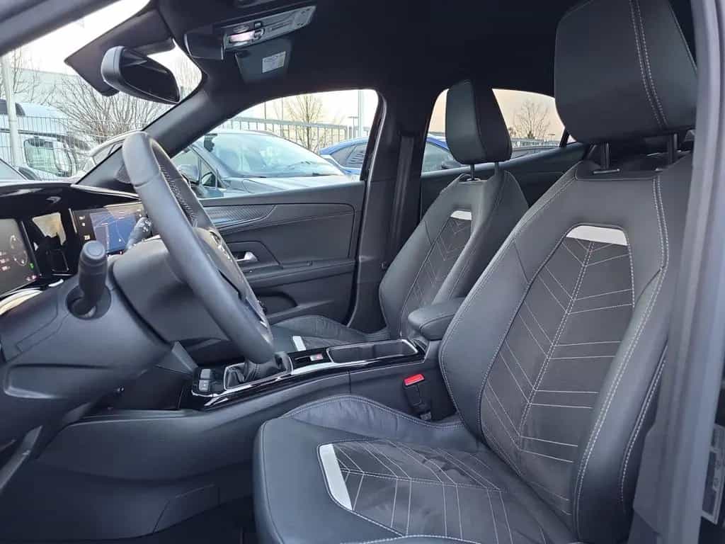 Opel Mokka Ultimate 1.2 Turbo Kamera LED Massage Navi 02/2024-photo-5