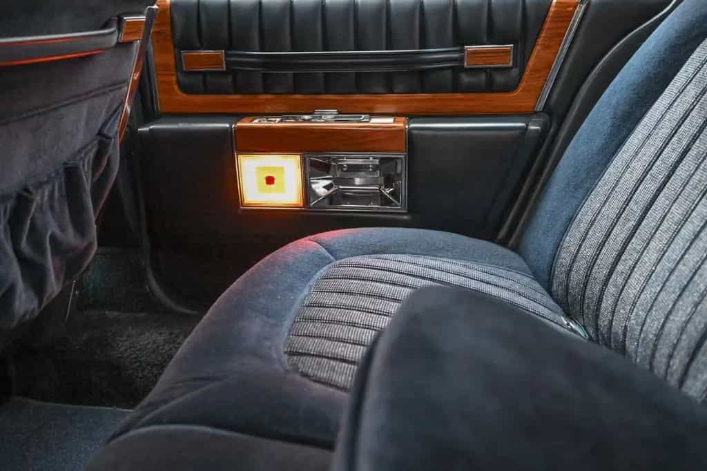 Cadillac Deville , wie neu , 24 Tml , weltweit einmalig ! 10/1980-photo-12