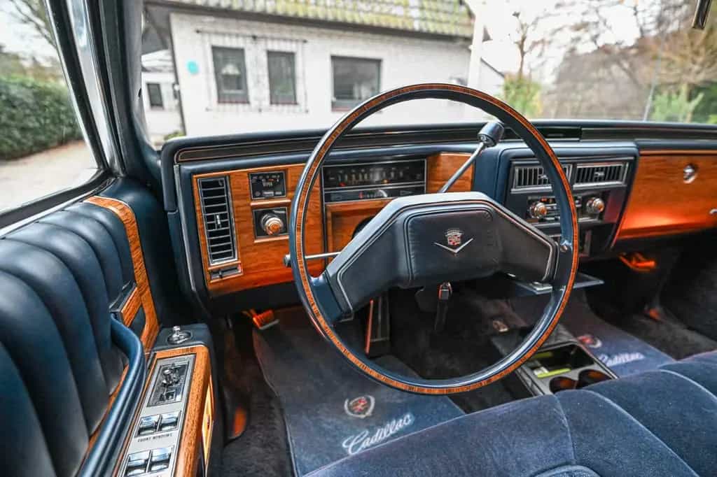 Cadillac Deville , wie neu , 24 Tml , weltweit einmalig ! 10/1980-photo-7