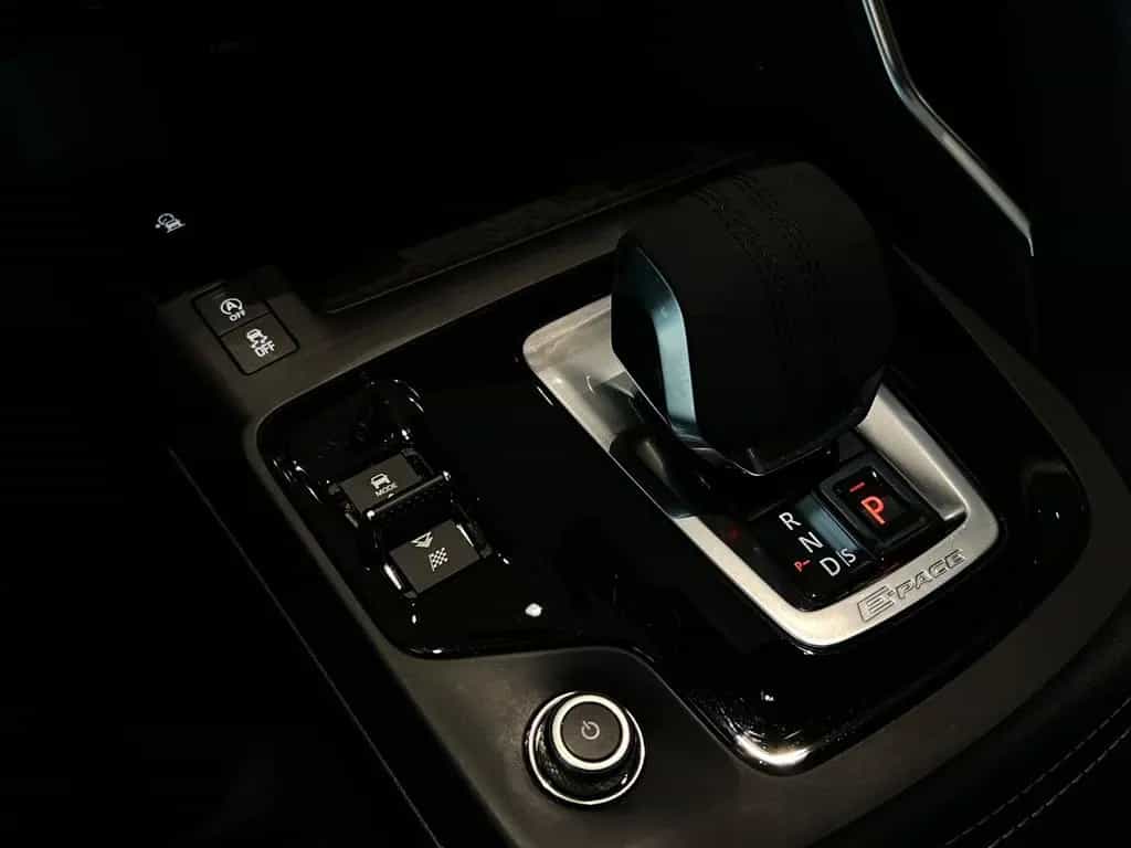 Jaguar E-Pace D200 R-DYNAMIC SE AWD Autom. 07/2022-photo-29