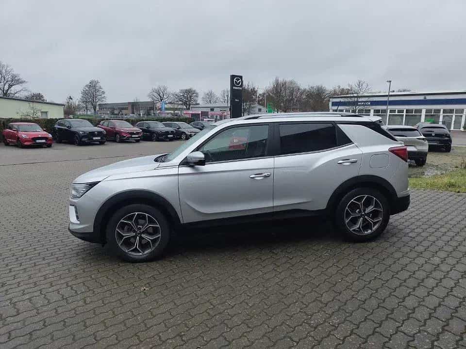 Ssangyong Korando Sapphire 4x2 12/2020-photo-1