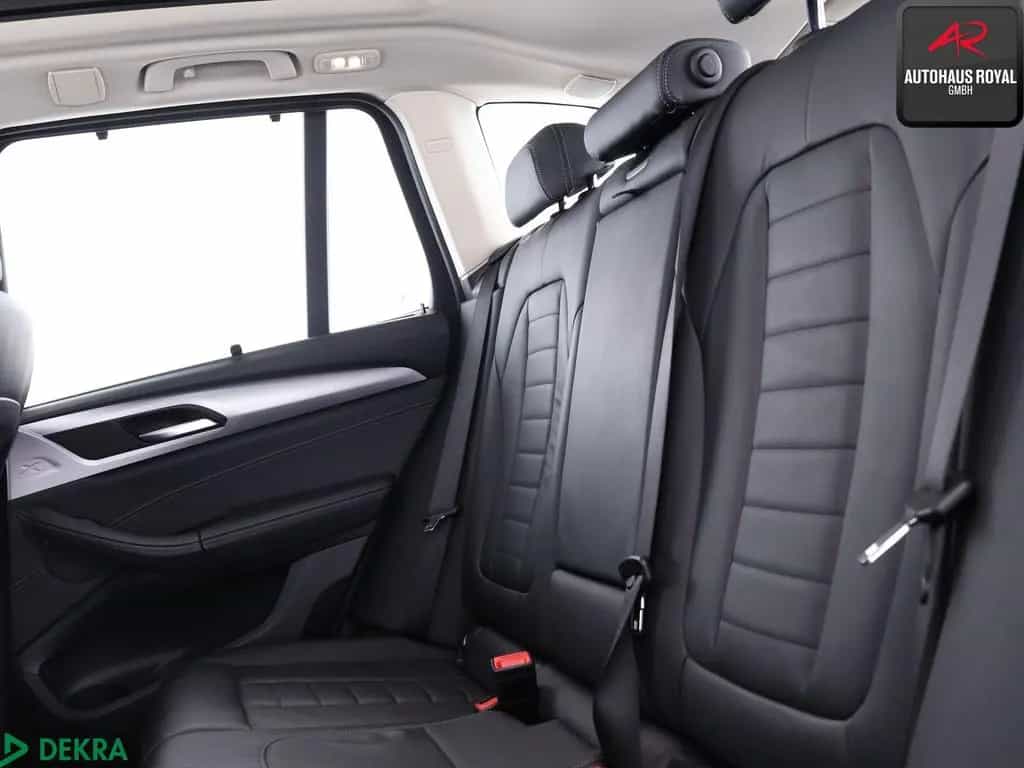 BMW X3 xDrive30i M SPORT LENKRAD PANORAMA,HEADUP,AHK 10/2018-photo-10