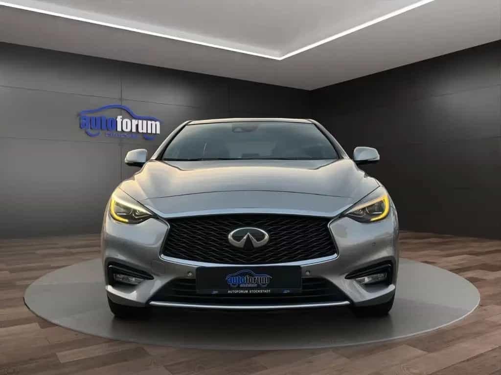 Infiniti Q30 2.2 d Sport AUT.°NAVI°PANO°KAMERA°ACC°MEMORY 05/2016-photo-1