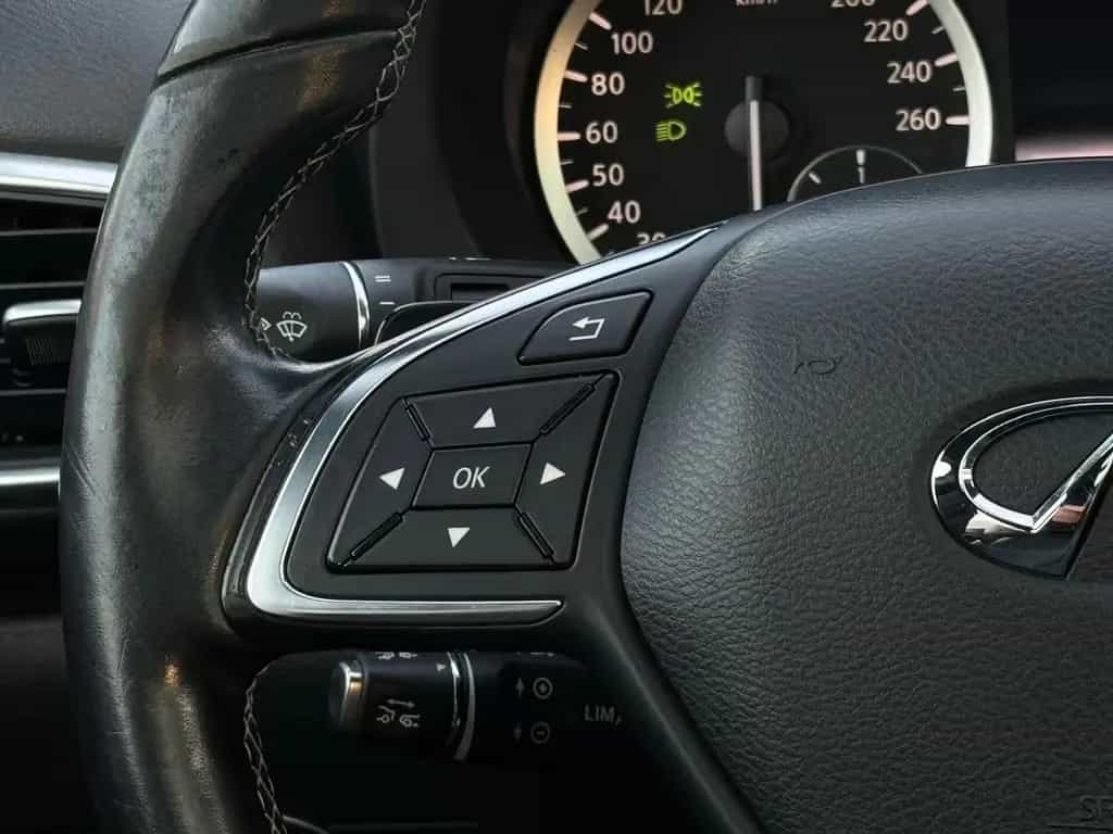 Infiniti Q30 2.2 d Sport AUT.°NAVI°PANO°KAMERA°ACC°MEMORY 05/2016-photo-12