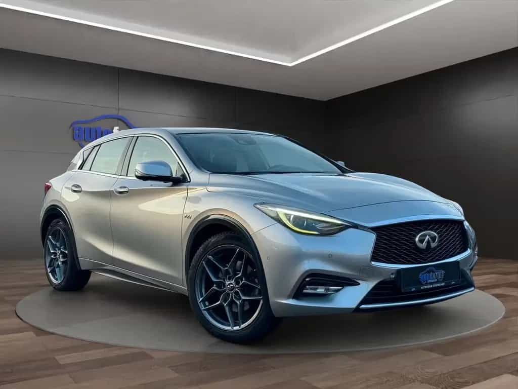 Infiniti Q30 2.2 d Sport AUT.°NAVI°PANO°KAMERA°ACC°MEMORY 05/2016-photo-2