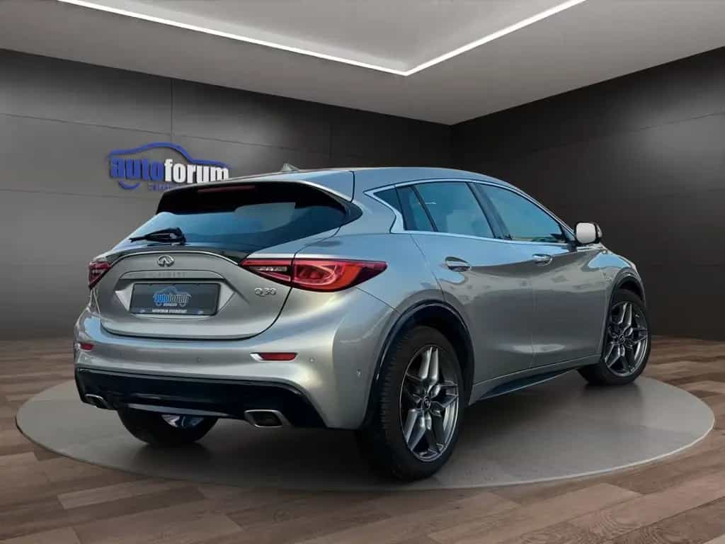 Infiniti Q30 2.2 d Sport AUT.°NAVI°PANO°KAMERA°ACC°MEMORY 05/2016-photo-6
