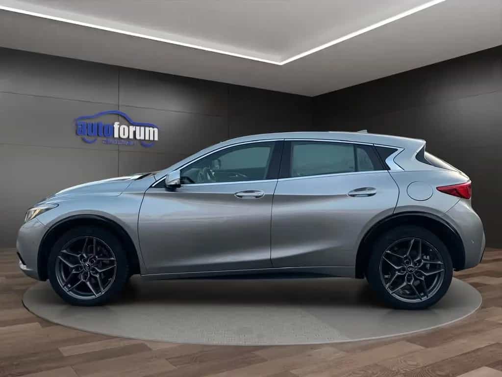 Infiniti Q30 2.2 d Sport AUT.°NAVI°PANO°KAMERA°ACC°MEMORY 05/2016-photo-8