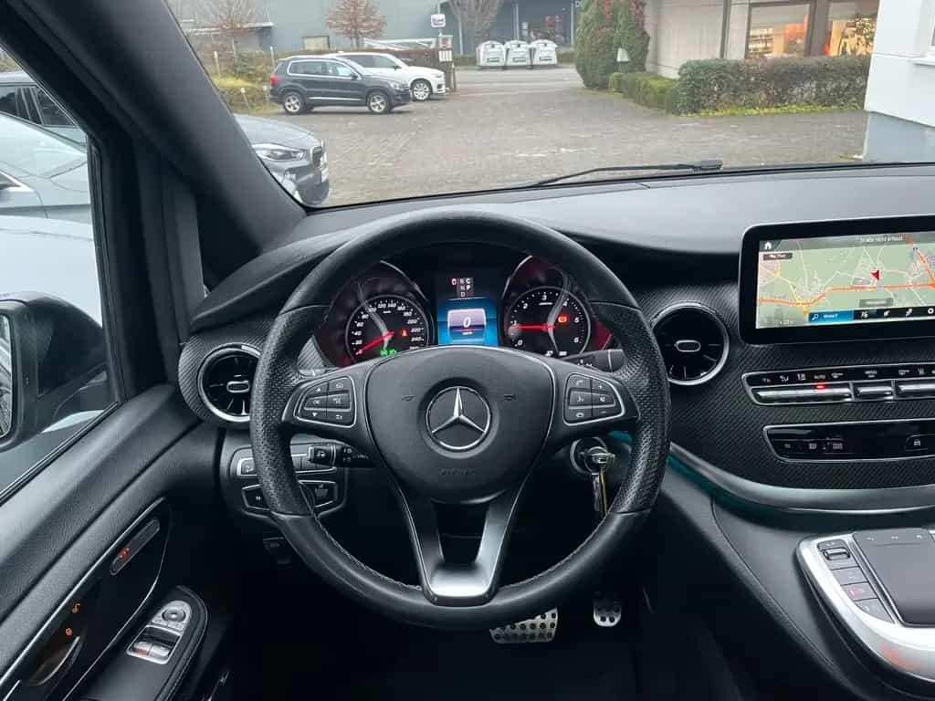 Mercedes-Benz V-Class 4MATIC lang AMG MBUX ACC PANO BURM 360°AHK 07/2020-photo-15