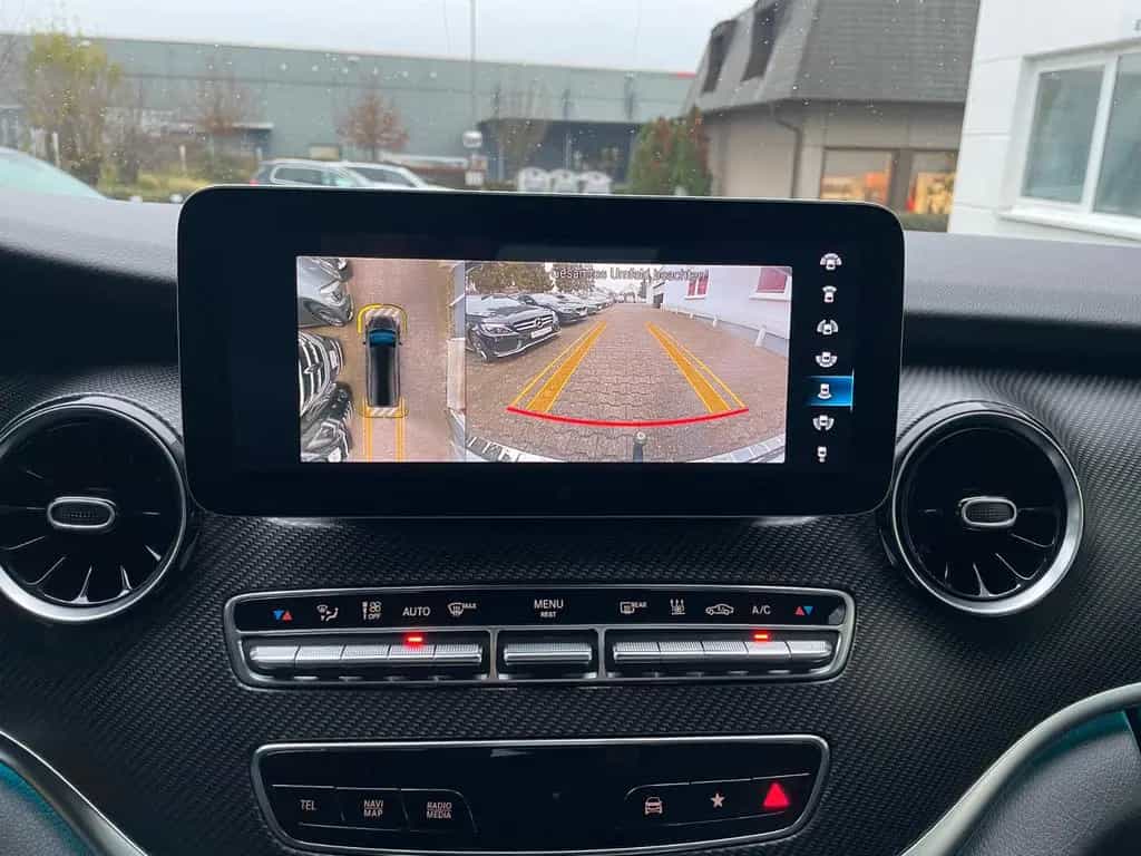 Mercedes-Benz V-Class 4MATIC lang AMG MBUX ACC PANO BURM 360°AHK 07/2020-photo-24