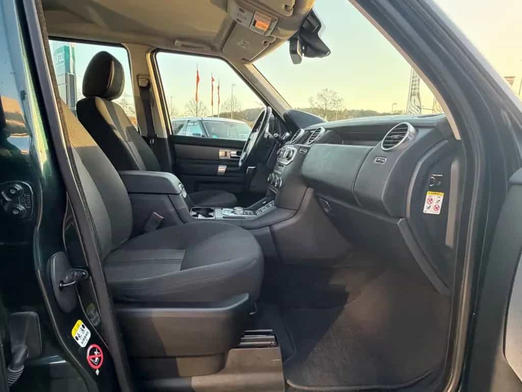 Land Rover Discovery 4 3.0 TDV6/8-Gang/Xenon/Luftfahrwerk 02/2016-photo-18