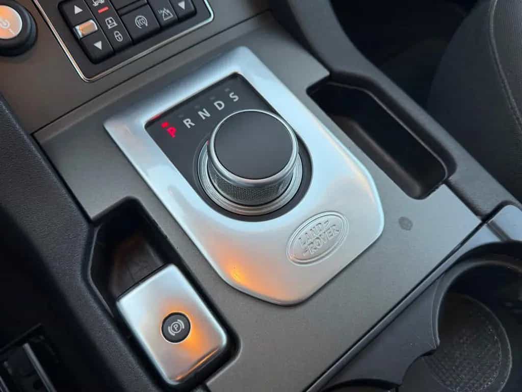 Land Rover Discovery 4 3.0 TDV6/8-Gang/Xenon/Luftfahrwerk 02/2016-photo-26