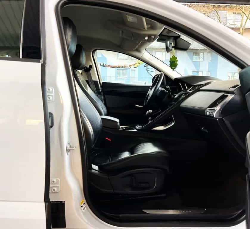 Jaguar E-Pace S/Leder/Kamera/Sitzheizung/2,0 Ltr./110KW 07/2019-photo-15