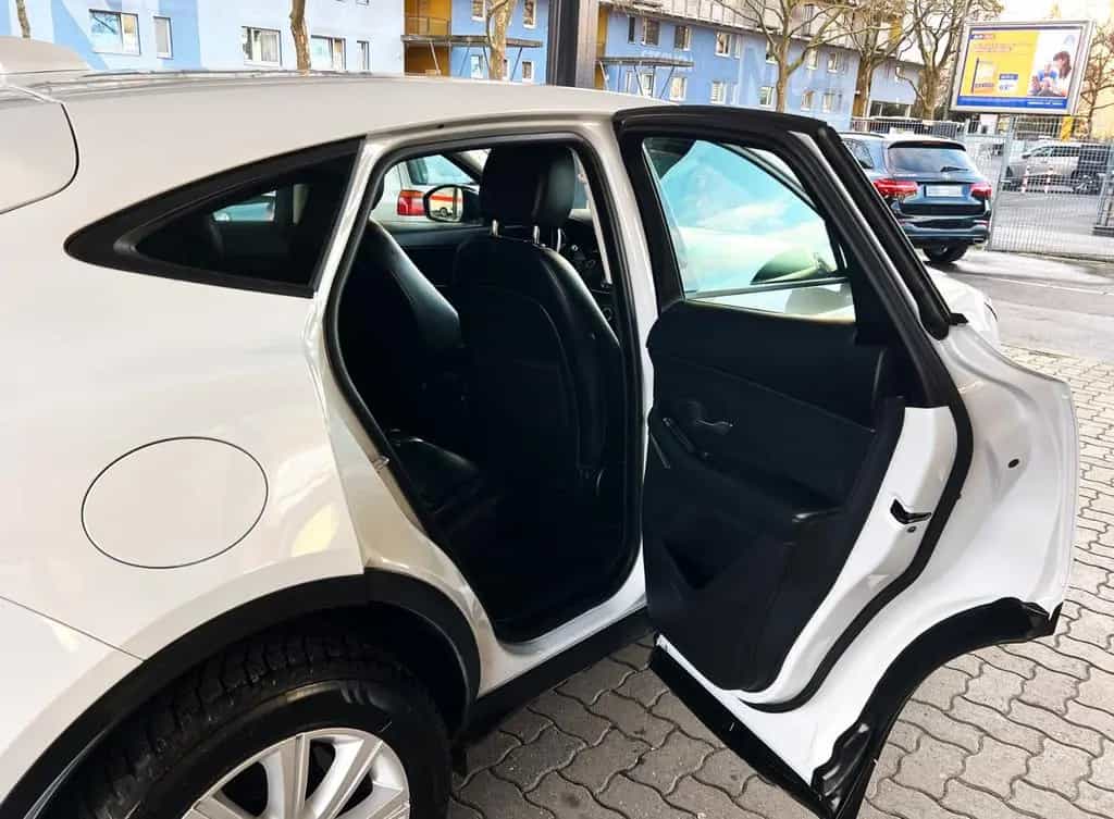 Jaguar E-Pace S/Leder/Kamera/Sitzheizung/2,0 Ltr./110KW 07/2019-photo-22