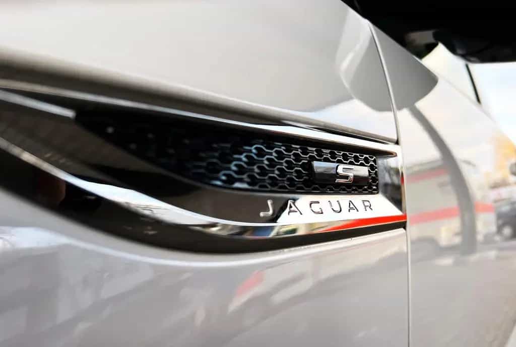 Jaguar E-Pace S/Leder/Kamera/Sitzheizung/2,0 Ltr./110KW 07/2019-photo-23