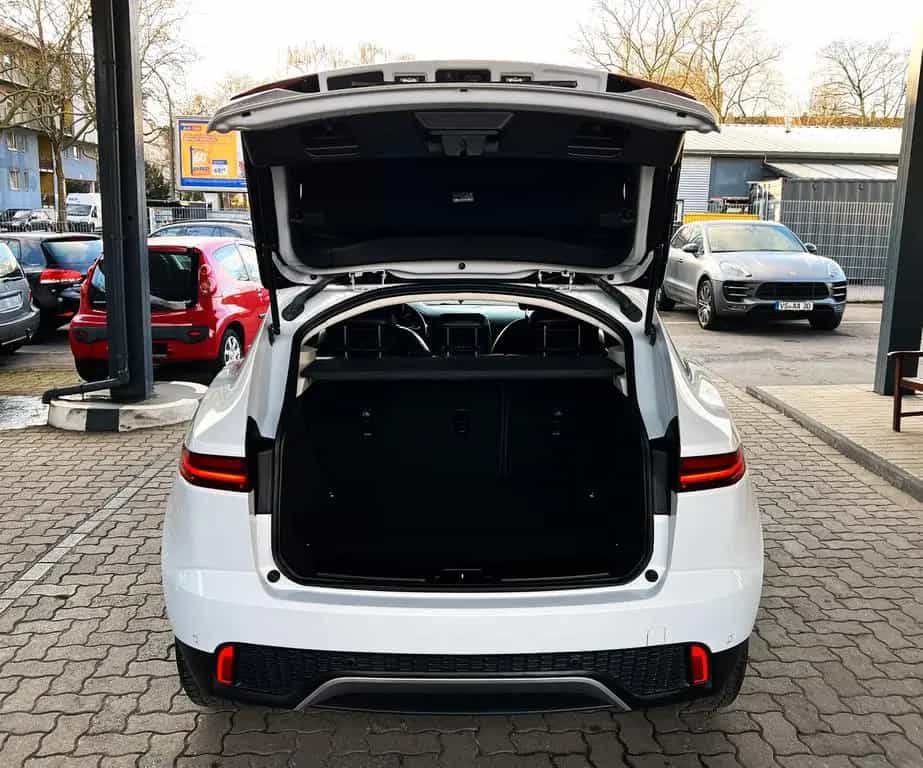 Jaguar E-Pace S/Leder/Kamera/Sitzheizung/2,0 Ltr./110KW 07/2019-photo-5